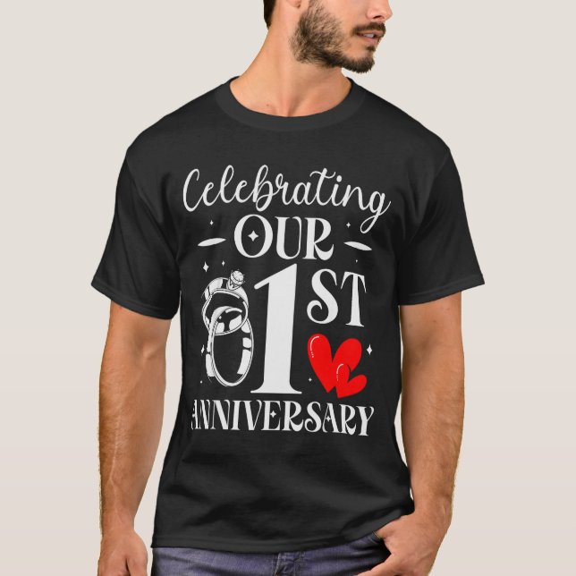 Camiseta Celebrating Our 1st Wedding Anniversary 1 Year Of  (Anverso)