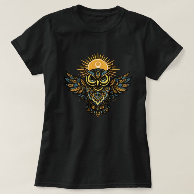 Camiseta Celestial Guardian Owl Sun Halo Folk Art (Diseño del anverso)