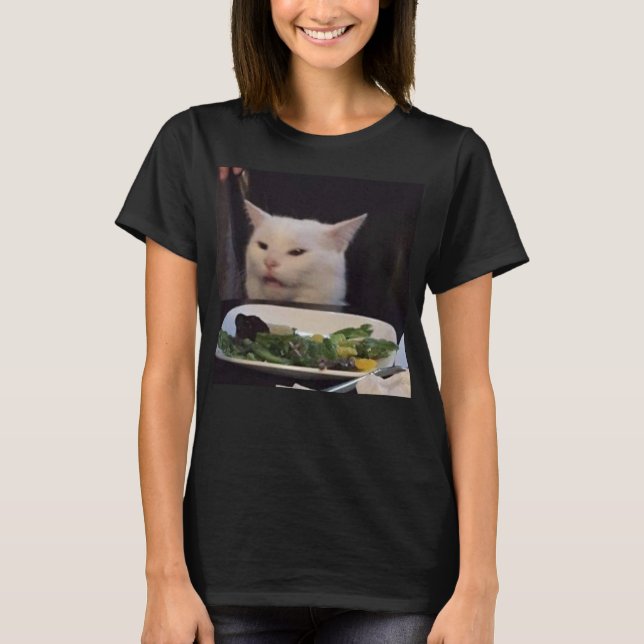 Camiseta Cena Mesa Gato Meme Gracioso Chiste Viral De Inter (Anverso)