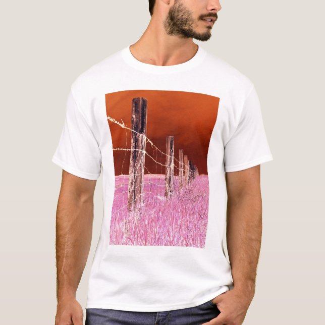 Camiseta Cerca (roja) (Anverso)