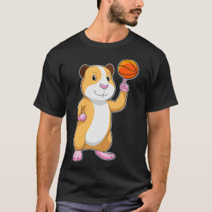 Camiseta Cerdo de Guinea como jugador de baloncesto con bal