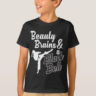 Camiseta Cerebros De Belleza Y Un Cinturón Negro Funny Arte