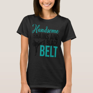 Camiseta Cerebros guapos y Mamáes de combate de Karate de C