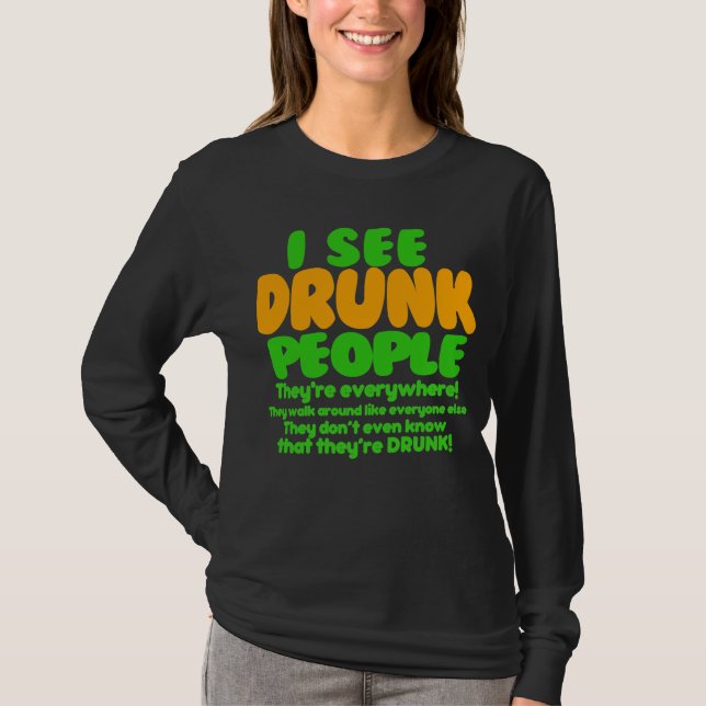 Camiseta Cerveza del verde del día de St Patrick divertido (Anverso)