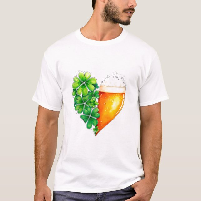 Camiseta Cerveza en forma de corazón y trébol afortunado (Anverso)
