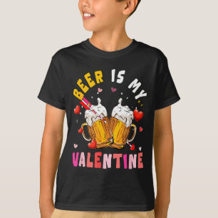 Camiseta Cerveza Es Mi San Valentín Corazones Coincidentes 