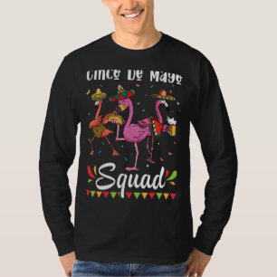Camiseta Cerveza Flamingo bailando Feliz Cinco De Mayo
