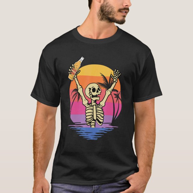 Camiseta Cerveza Skeleton Hands con respaldo retro al atard (Anverso)