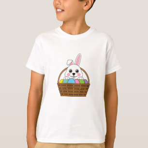 Camiseta Cesta de caza de huevos de pascua blanca y colorid