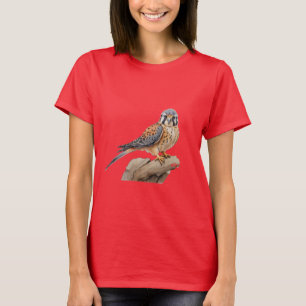 Camiseta Cestrel americano colgado en el registro