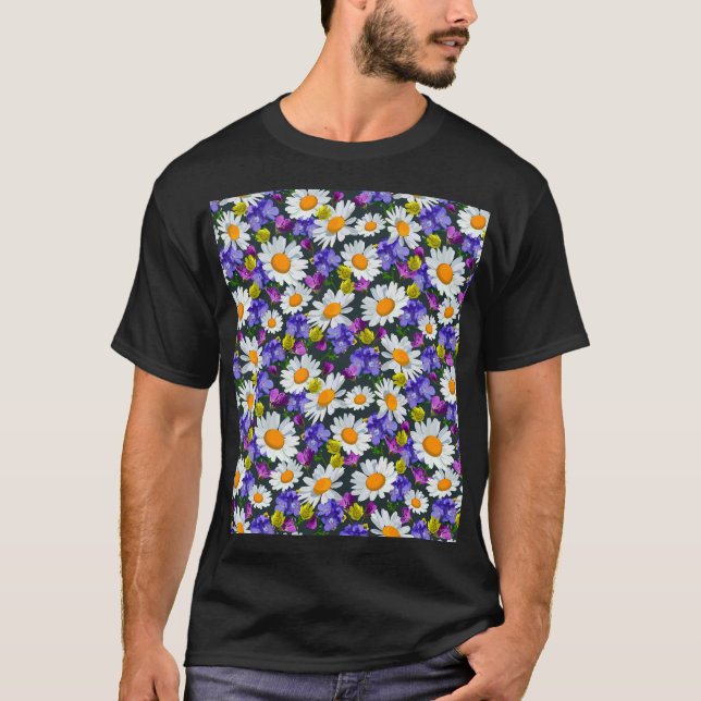 Camiseta Chamomile, flores silvestres: patrón sin costuras. (Anverso)