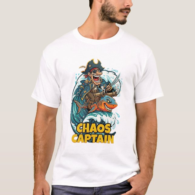 Camiseta Chaos Captain Pirate Riding Shark Funny (Anverso)