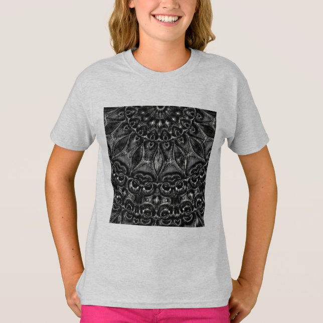 Camiseta Charcoal Mandala  T-Shirt (Anverso)