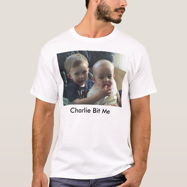 Camiseta Charlie me mordió - antes de mordedura - básico (Anverso)