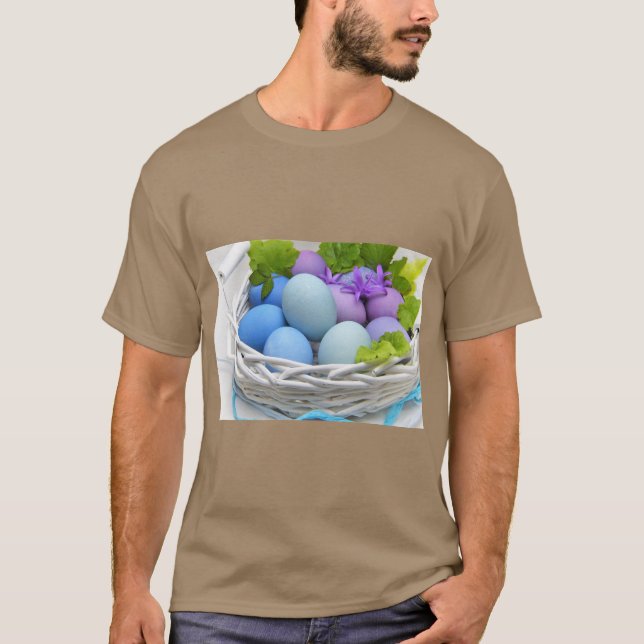 Camiseta Charming Easter Eggs in Basket Joy (Anverso)