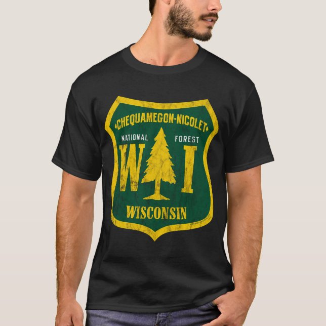 Camiseta Chequamegon Nicolet National Forest Shield Look (Anverso)