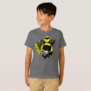 Camiseta Chibi Batman Escalando La Ciudad