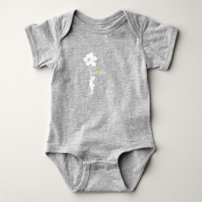 Camiseta Chica con globos (Anverso)