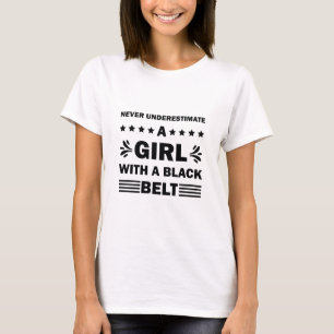 Camiseta Chica Con Un Correa Negro Funny Karate
