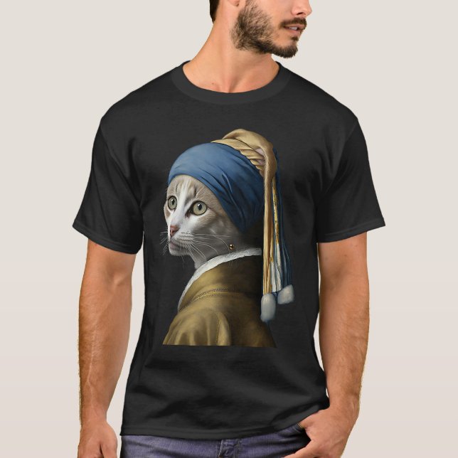 Camiseta Chica con un pendiente de perla  Gato   1 (Anverso)