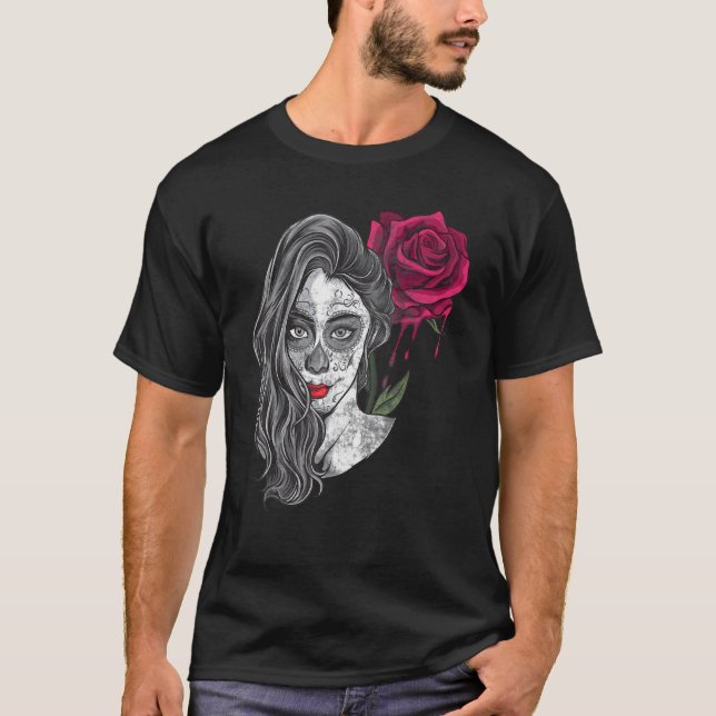 Camiseta Chica De Cráneo De Azúcar Con Máscara De Muerte Y  (Anverso)