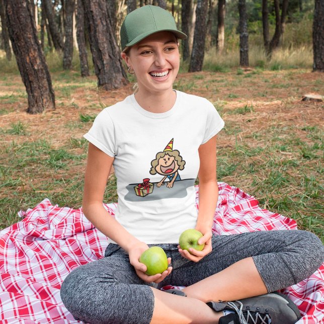 Camiseta Chica De Cumpleaños Con Un Regalo (Subido por el creador)