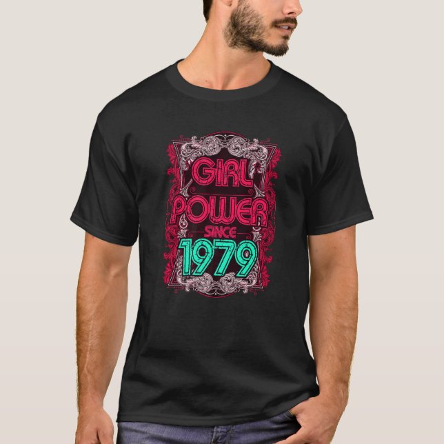 Camiseta chica de cumpleaños de 1979 Power Retro Estilo de  (Anverso)