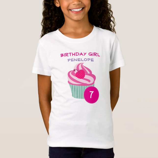 Camiseta Chica de cumpleaños del pastel rosa personalizado (Anverso)