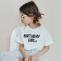 Chica de cumpleaños Minimalista mínimo Llanura bla