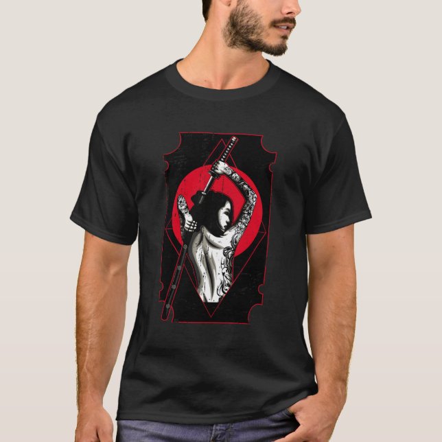 Camiseta Chica de espadas de Samurai molesto estilo japonés (Anverso)