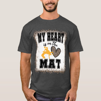 Camiseta Chica de impresión de leopardo con sangre de madre