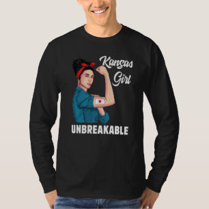 Camiseta Chica de Kansas inquebrantable bandera del mapa es