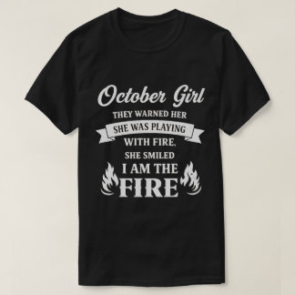Camiseta Chica de Octubre – Yo Soy el Fuego