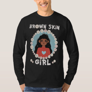 Camiseta Chica de piel morena, piel como perlas, chicas neg