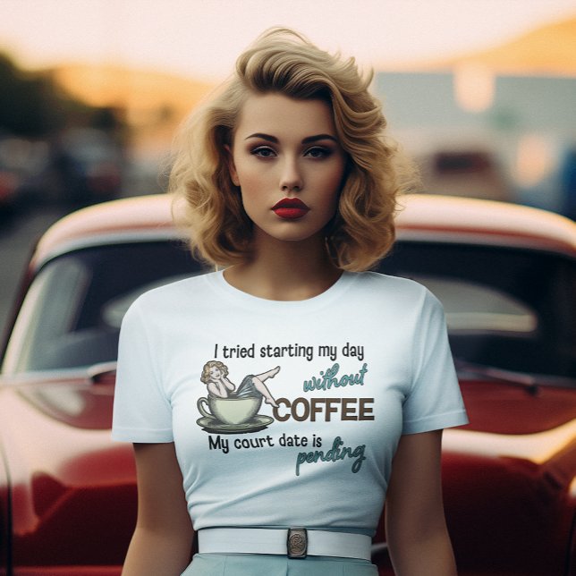 Camiseta Chica de plumas Coffee Addict (Subido por el creador)