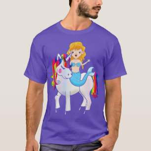 Camiseta Chica de sirvientas montando arcoiris de unicornio