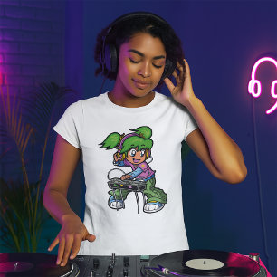 Camiseta CHICA DJ con cabello verde y audífonos