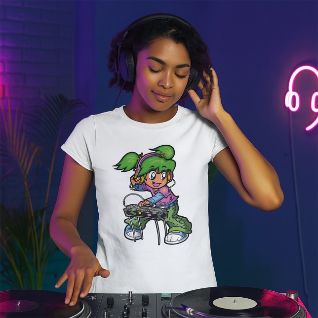 Camiseta CHICA DJ con cabello verde y audífonos (Subido por el creador)
