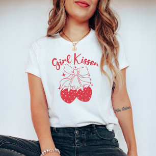 Camiseta Chica Kisser Cute Coquette Strawberry Orgullo Lesb