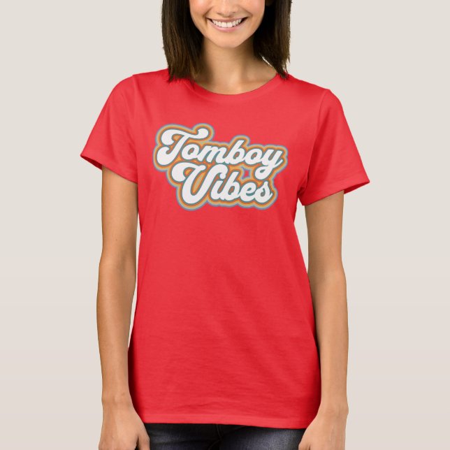 Camiseta Chica Retro Tomboy Vibes (Anverso)