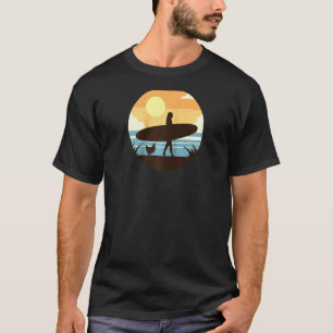 Camiseta Chica surfista mujer y gallina gallina retro vinta