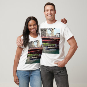 Camiseta Chicago IL - Taxi Agua Bajo El Puente Del Dr. Colu