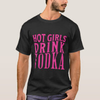 Chicas calientes divertidos beben vodka bebida alc