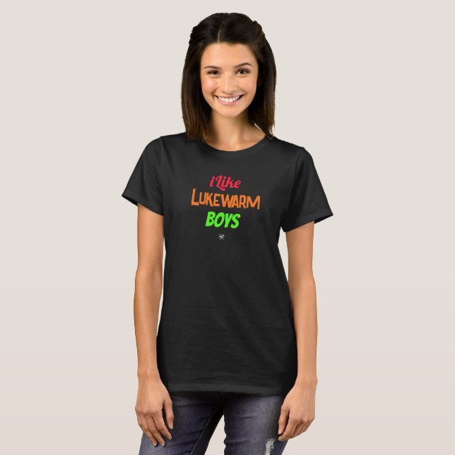 Camiseta Chicas calientes pun v2 (Anverso completo)