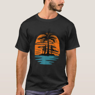 Camiseta Chicas Con Pizarras De Surf En La Isla Al Amanecer