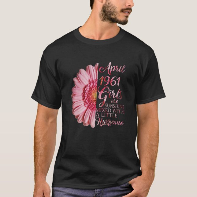 Camiseta Chicas de abril de 1961 Regalo de cumpleaños de 60 (Anverso)