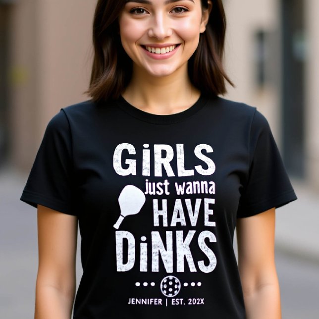 Camiseta Chicas de bolas de bolas de bolas de bolas de jugu (pickleball gift personalized funny tshirt women typography birthday christmas club mom friend)