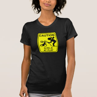 Camiseta Chicas de la precaución en el juego