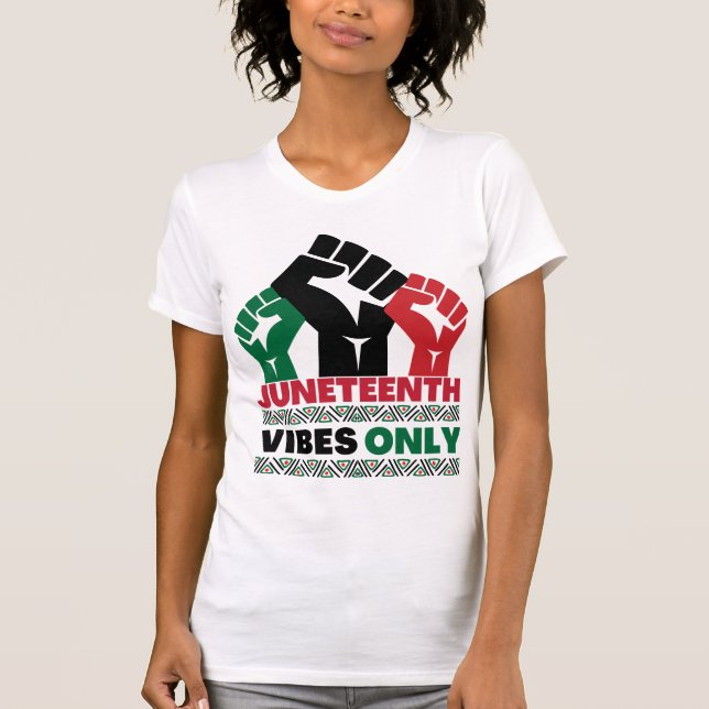 Camiseta Chicas de mamá de papá negro, que fue el 10 de jun (Anverso)