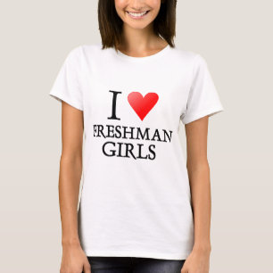 Camiseta Chicas del estudiante de primer año del corazón 